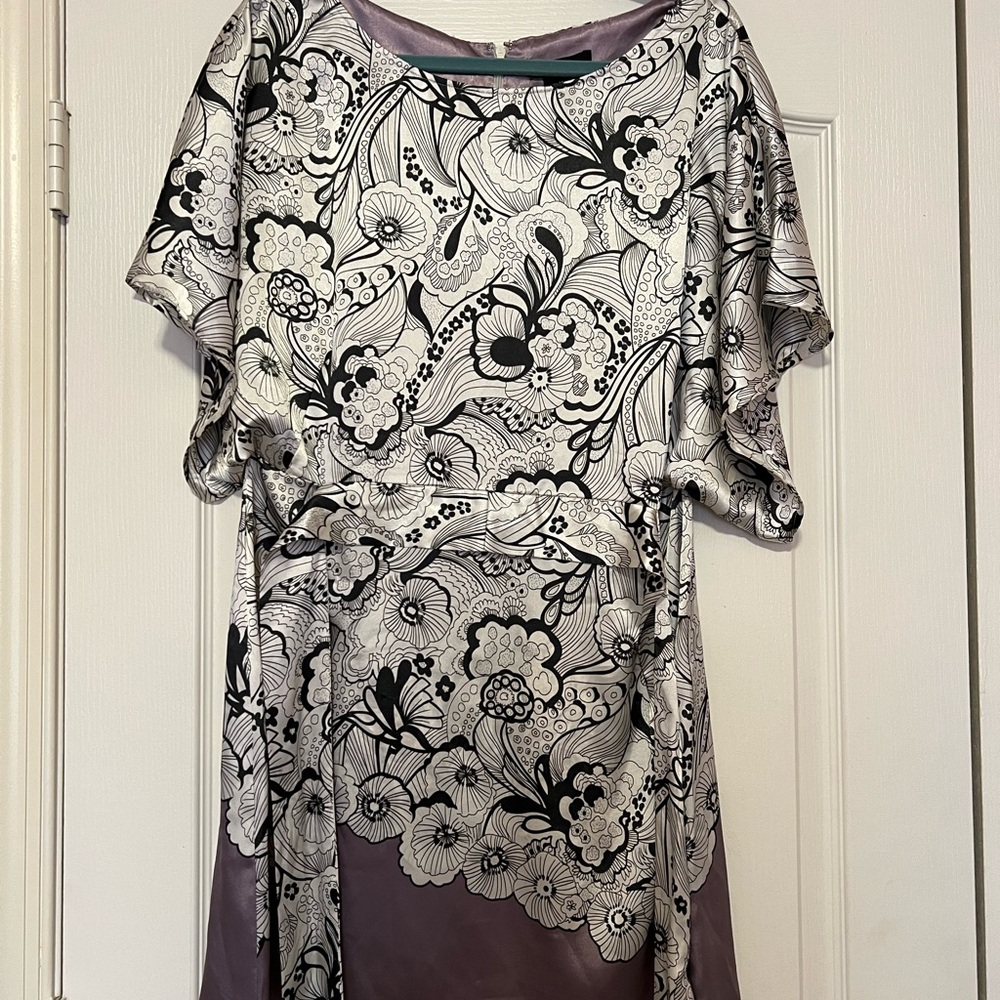 EUC BCBG Maxazria Floral Black and White Dress
